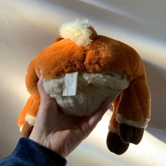 Vintage singing Rudolph the red nose reindeer-mouth sings,nose lights up. Sits - Picture 3 of 5